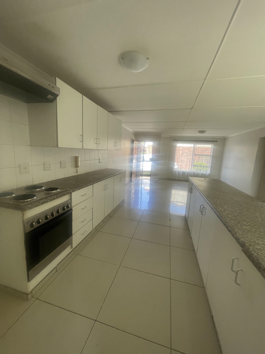 2 Bedroom Property for Sale in Nahoon Valley Park Eastern Cape